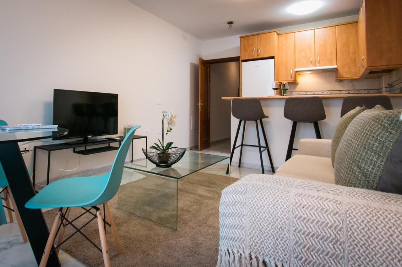 Holidays2Malaga Pena Parking & French Balcony & Smart Tv Extérieur photo